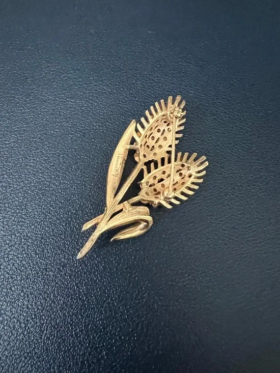 Vtg 60’s Crown Trifari Gold Ruby Red Rhinestone Wheat Brooch - Picture 5 of 5